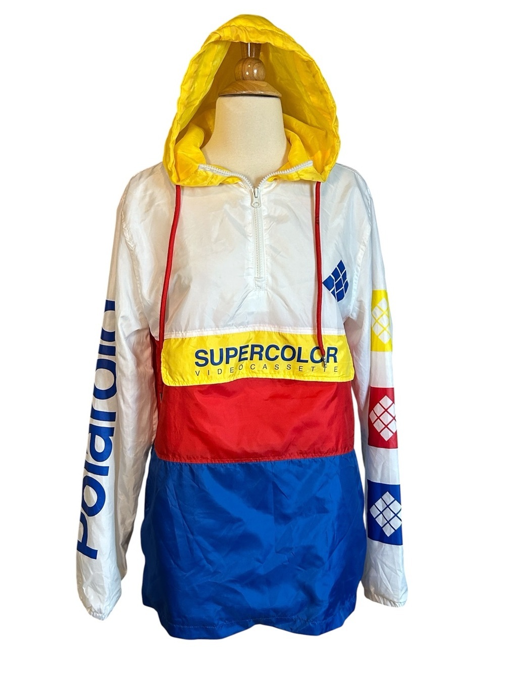 NWOT Polaroid Supercolor Kangaroo Pocket Front Windbreaker Men’s Size S Unisex